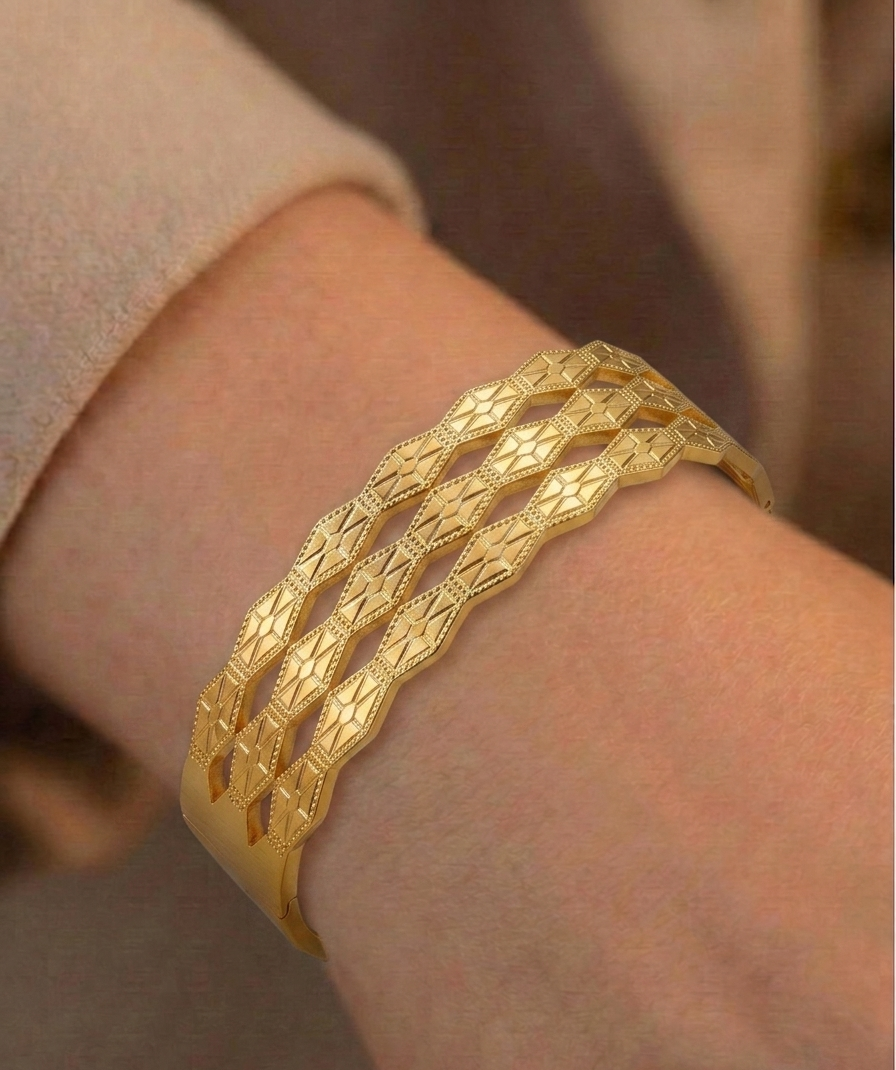 Aura Geometric bracelet