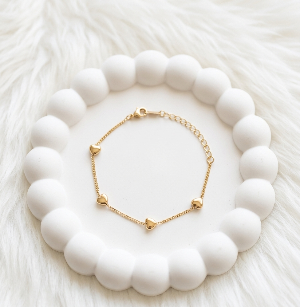 Classic Heart Chain Bracelet