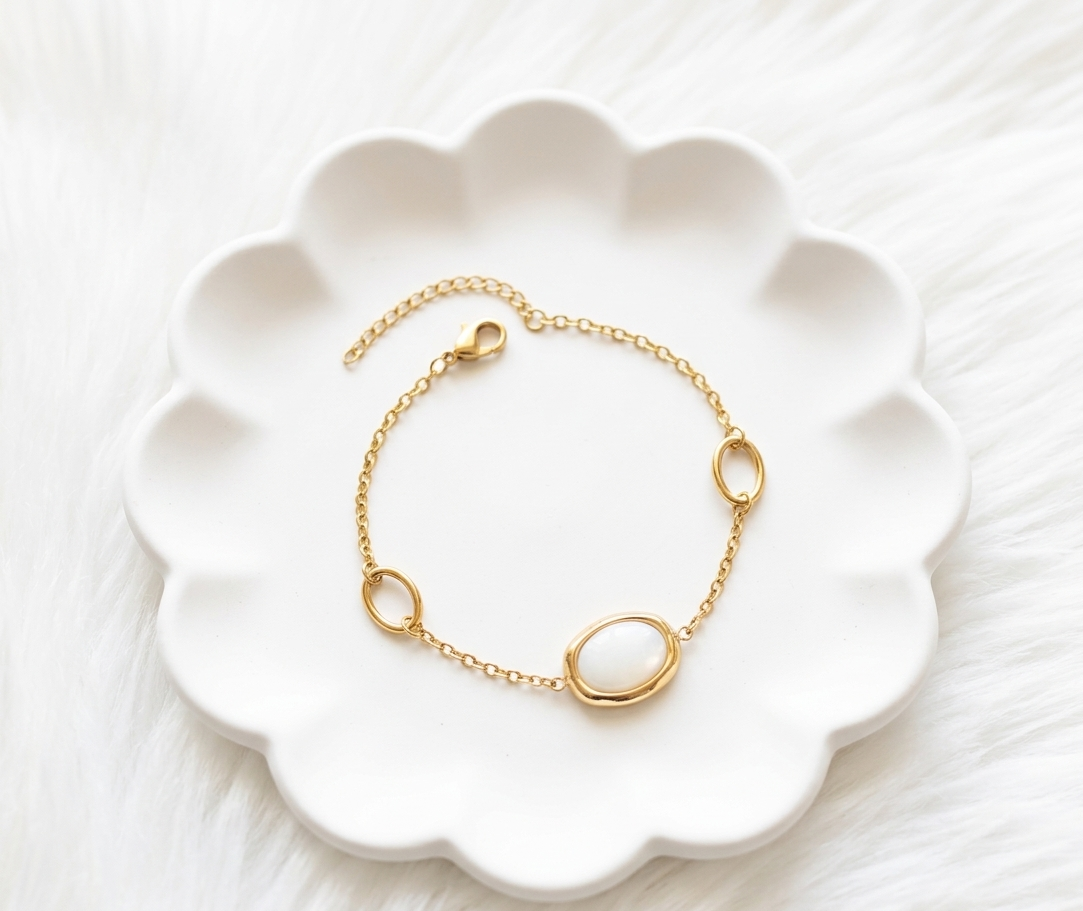 The Selene Delicate Bracelet