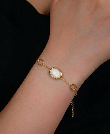 The Selene Delicate Bracelet