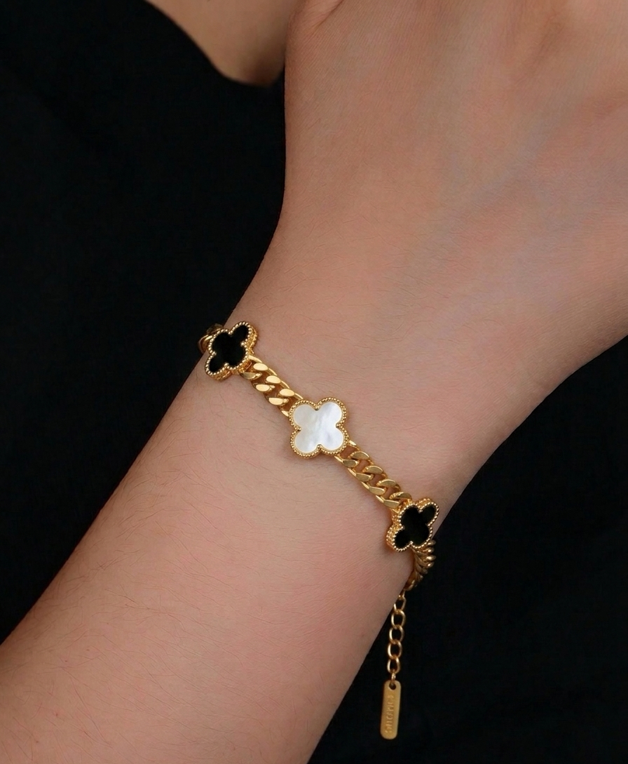 Amara Clover Bracelet