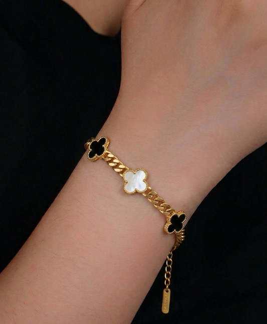 Amara Clover Bracelet