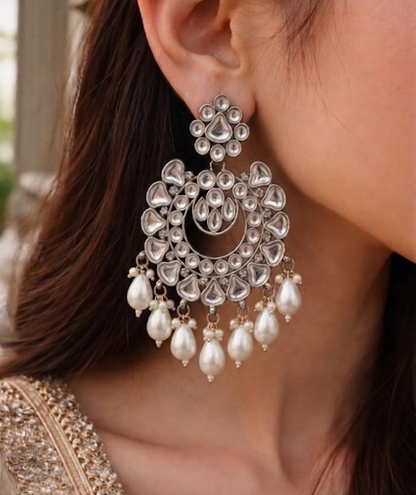 the moonlight pearl drops earing