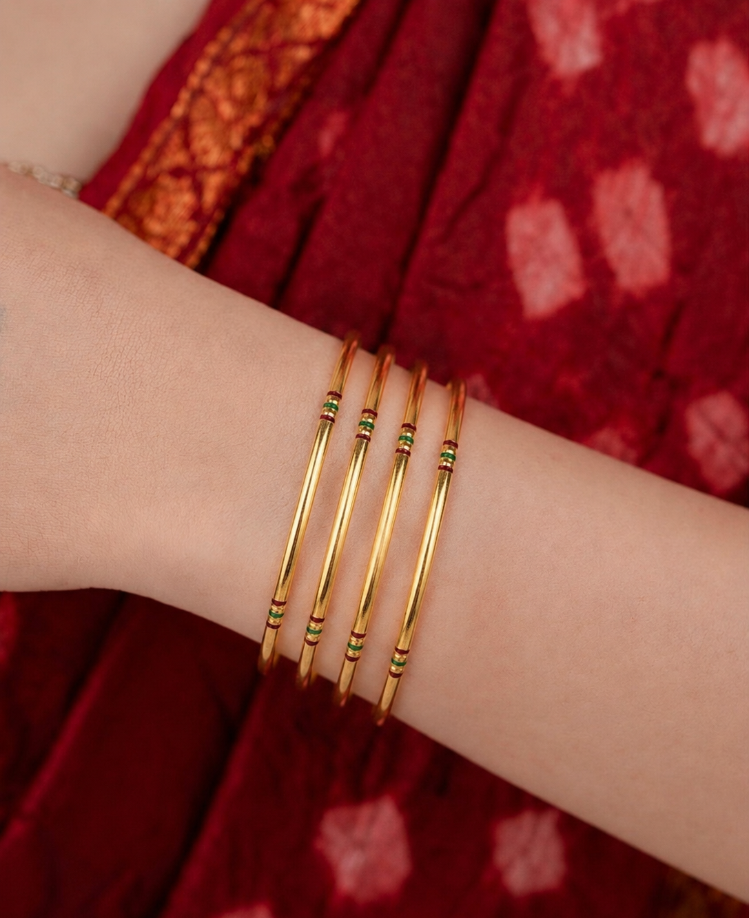 radiant dust bangle