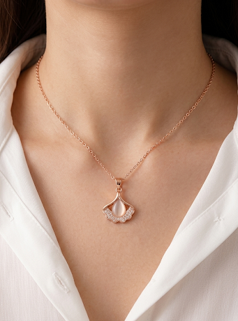 rosegold seashell pendant